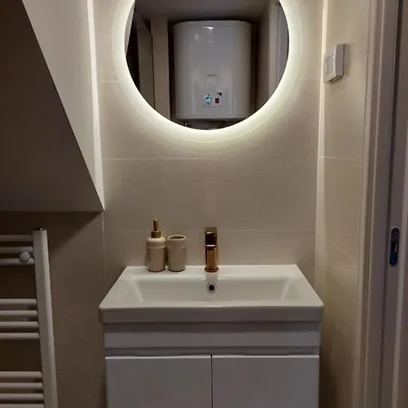 Pulabella Apartment